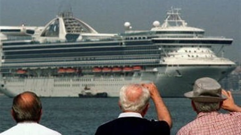 مسافران یک کشتی تفریحی در سواحل آمریکا بە ویروس کرونا مبتلا شده‌اند